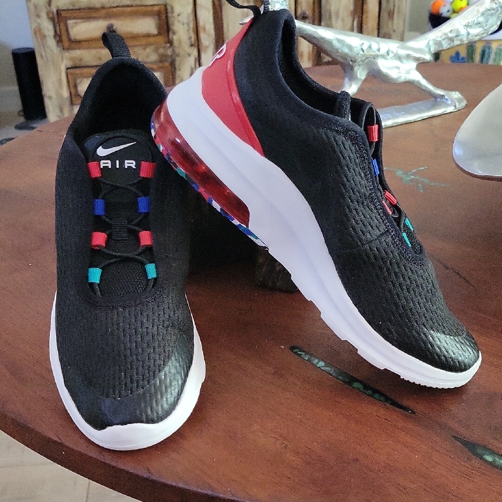 Nike Air Max Motion 2 Youth Sneakers Black Blue Green Red CD7421-001